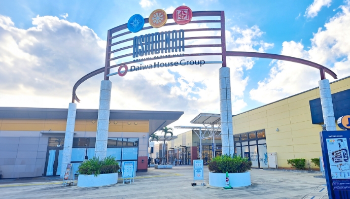 沖縄アウトレットモール あしびなー